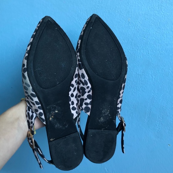 Cheetah Print Flat Sandals - Picture 3 of 6